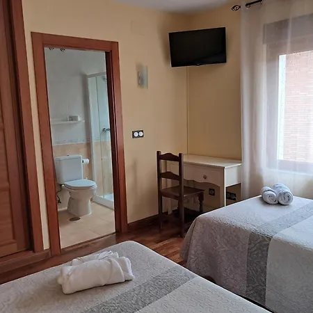 Plaza Mayor Carrion De Condes Pensionat *