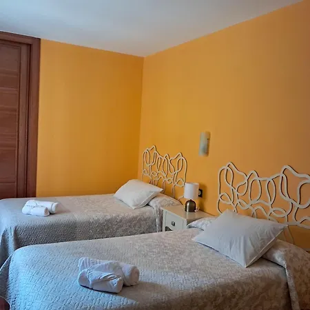 Plaza Mayor Carrion De Condes * كاريون دي لوس كونديس